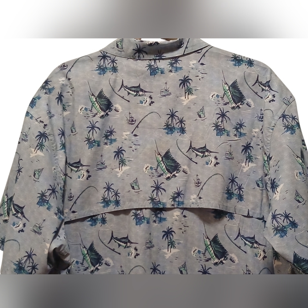 IZOD SaltWater - Blue Button Down, Short Sleeve Shirt, Fishing Theme Print, XXL - Picture 5 of 7